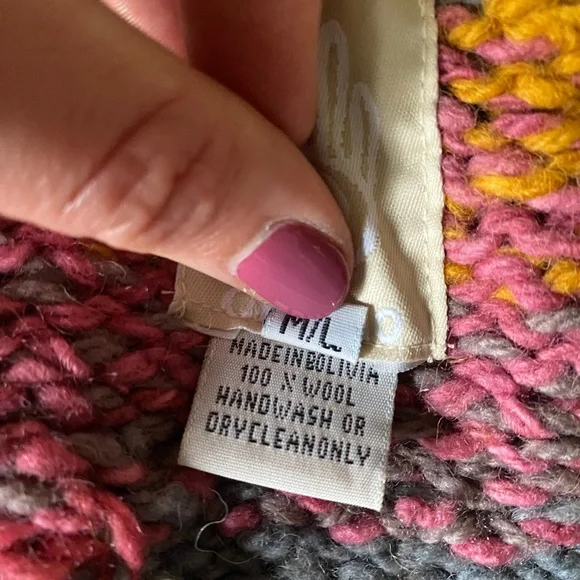 Amana 100% Wool Multicolor Patterned Sweater - Picture 5 of 5